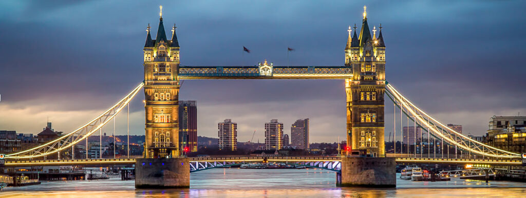 spend one day in London - London tower bridge