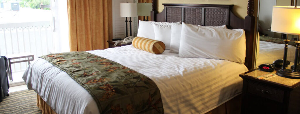 hotel or villa - hotel room