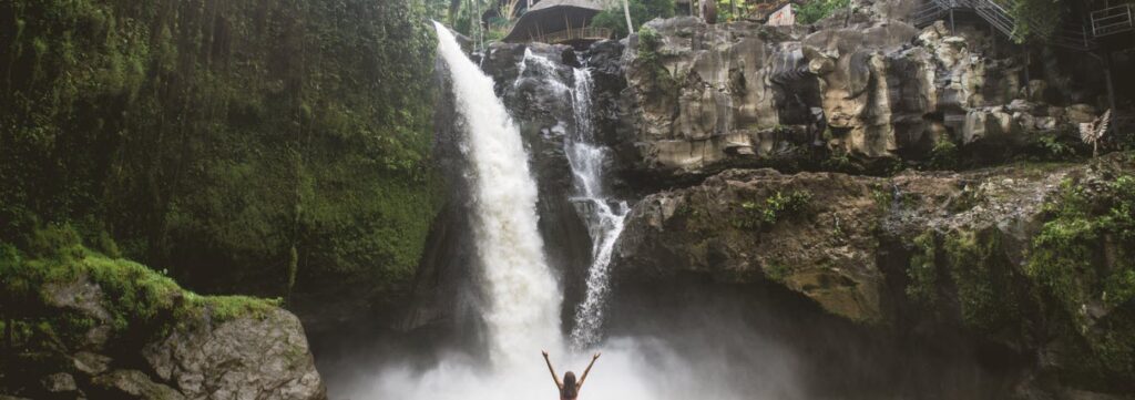 best waterfalls in bali - Tegenungan Waterfall