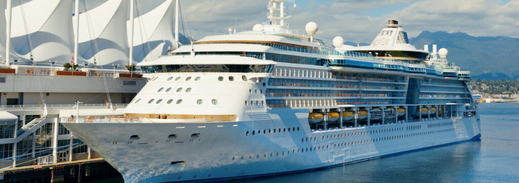 Best Cruises from New York - Cruise ship in Canada