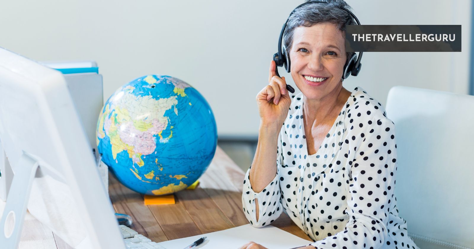 7 Tips for Choosing Between a Travel Agent vs Online Booking