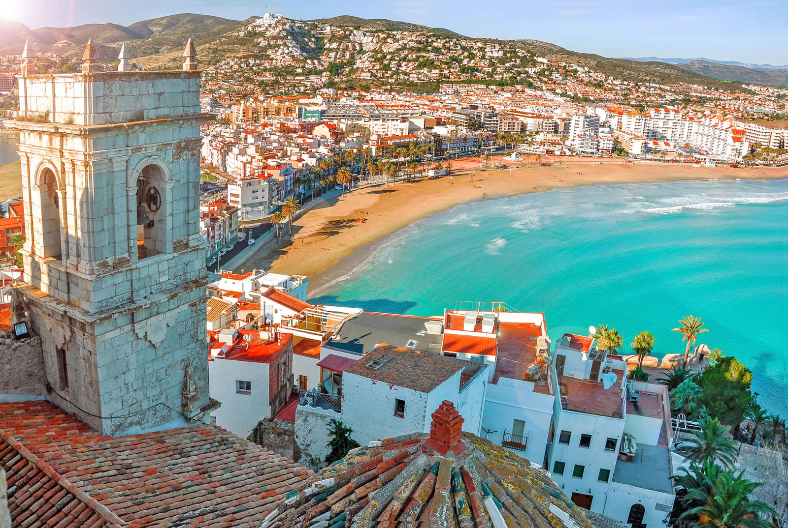 A Travel Guide to Spain – Explore Art, Culture, and Beaches